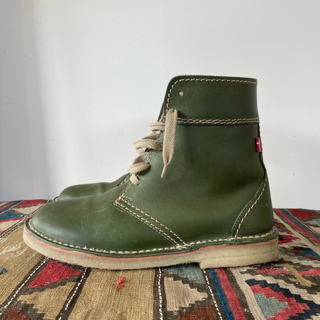 Like New Duckfeet Odense Forest Boots.